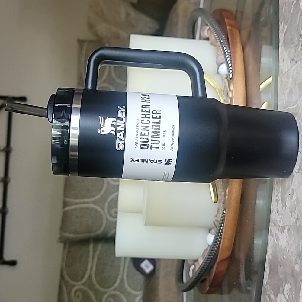 30oz Stanley Black Glow